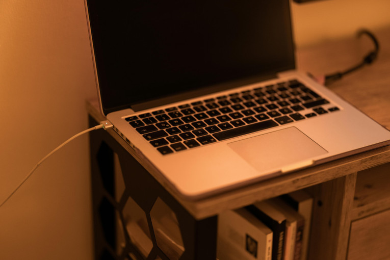Skrivena podešavanja koja čuvaju bateriju laptopa: Ove opcije mogu da mu produže vek trajanja