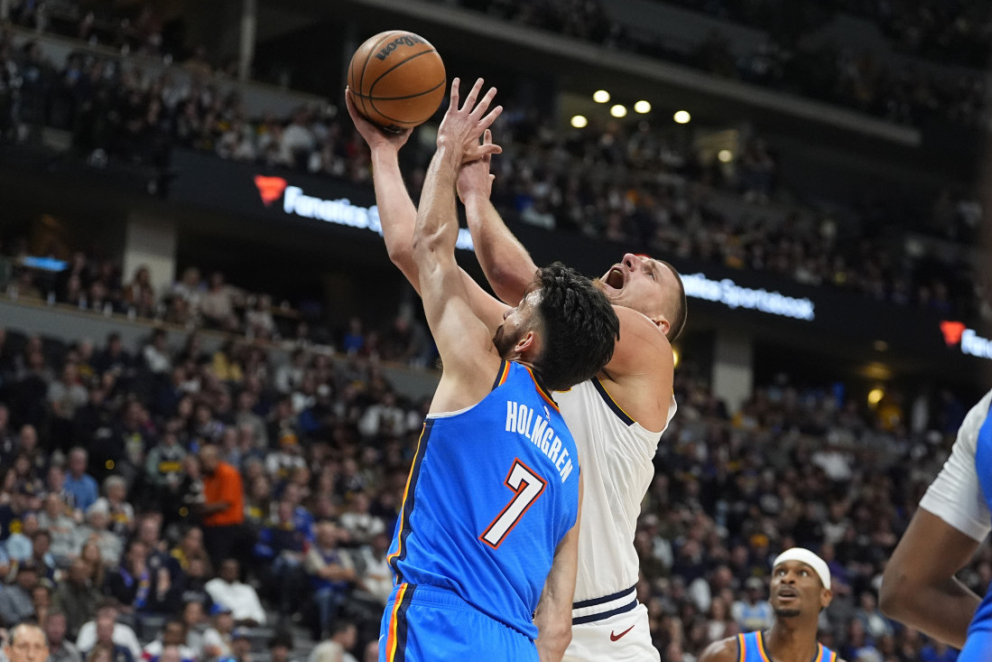 Jokić završio na posteru, eto i to se desilo! Nikola ovaj potez Holmgrenu nikada neće zaboraviti! (VIDEO)