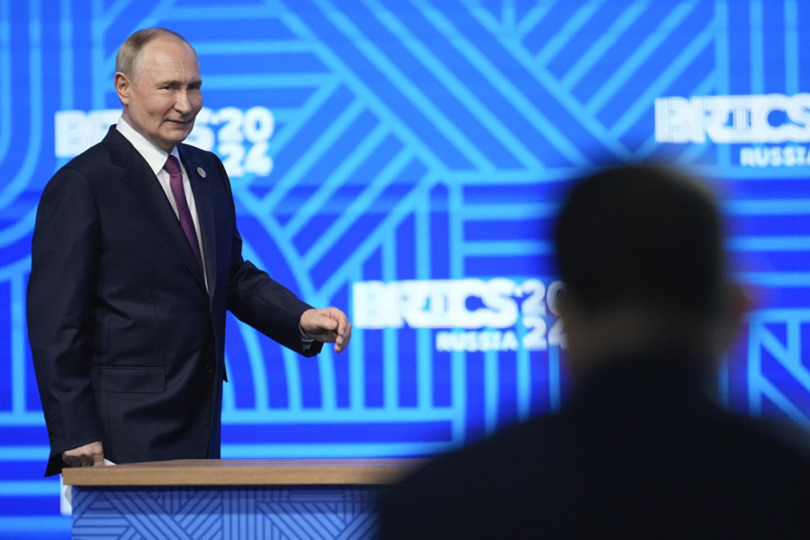 "Čista glupost"! Putin odbrusio britanskom novinaru, pa počeo da se smeje (VIDEO)