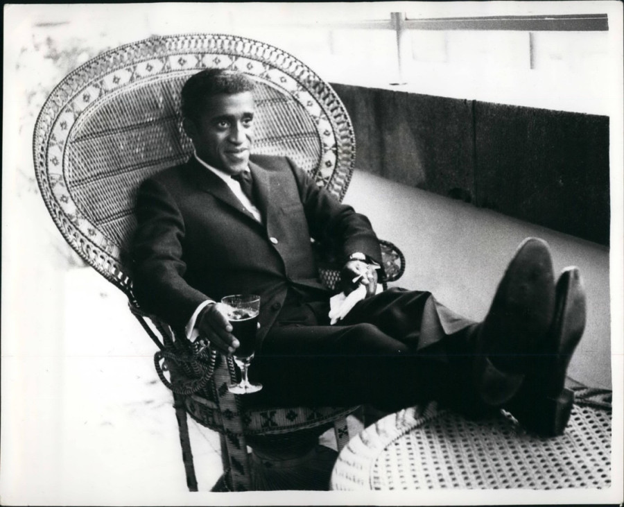 Kim Novak besna zbog glumice koja će je igrati u filmu o skandaloznoj ljubavnoj vezi: Nije nam potrebna (FOTO)