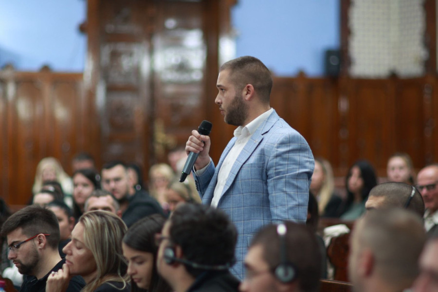 Prof. dr Gideon Grajf održao studentima predavanja o Jasenovcu, podsetivši na surova stradanja srpskog naroda