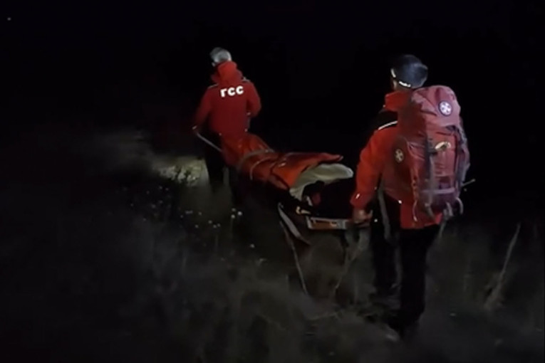 Stanovnici u šoku: Američki udari razorili naselja kod Karakasa (FOTO)