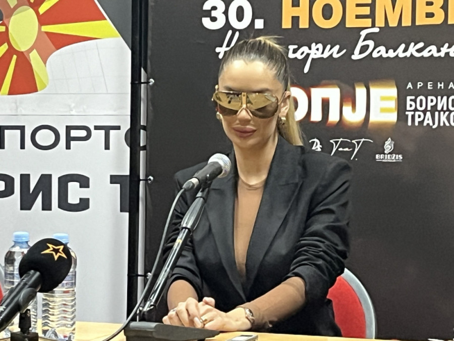 Tea Tairović navukla gnev javnosti! Pevačicu zbog bahatog ponašanja razapeli na mrežama