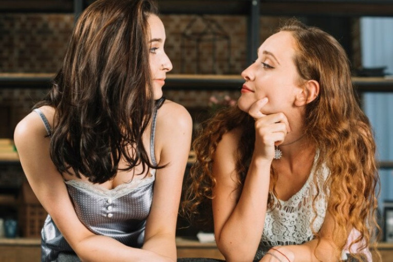 Nevidljivi kradljivci volje za životom: Kako da prepoznate energetske vampire i da se od njih zaštitite