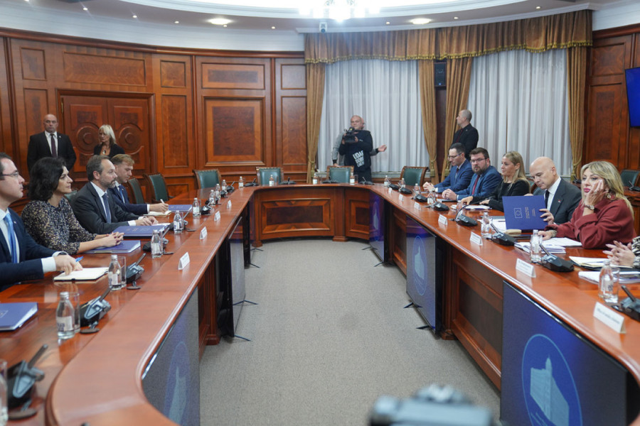 Žiofre predao Vučeviću Izveštaj EK za Srbiju: Klaster 3 tehnički spreman za otvaranje