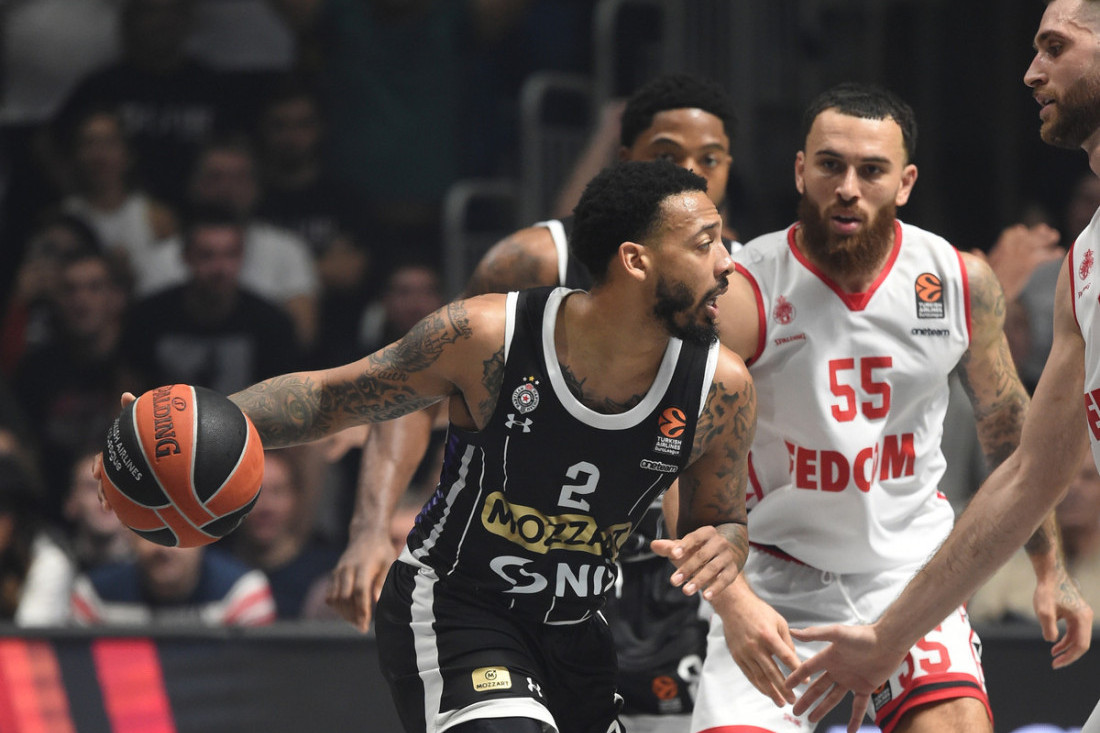 Nastavlja se borba "večitih" u Evroligi: Partizan gostuje zahuktalom Parizu, Zvezda ima zicer u Pioniru!