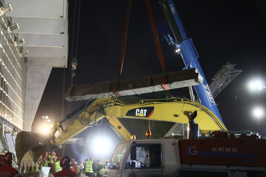 Predstavnici Vlade i Skupštine uputili saučešća povodom tragedije u Novom Sadu