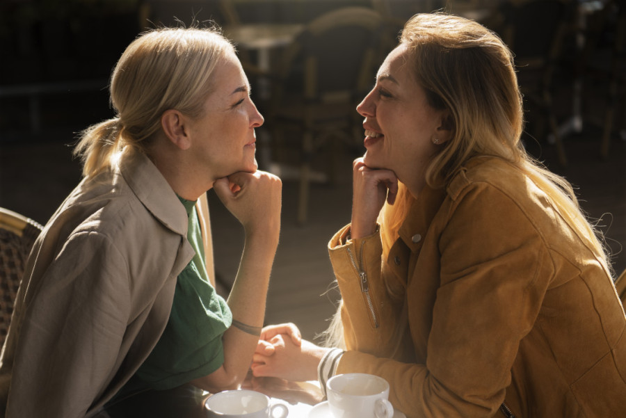 Tanka je granica između pozitivnosti i terora optimizma: Ove fraze nikada ne izgovarajte ljudima u problemu, samo će se osećati gore