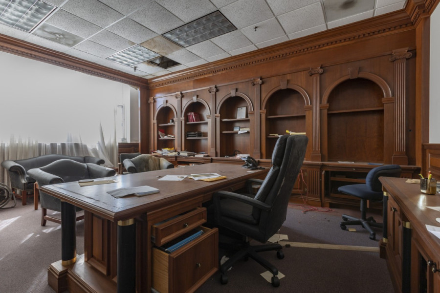 Zamrznut u vremenu: Zavirite u prostorije napuštenog fakulteta koji kao da je doživeo apokalipsu - pun je jezivih ostataka (FOTO)