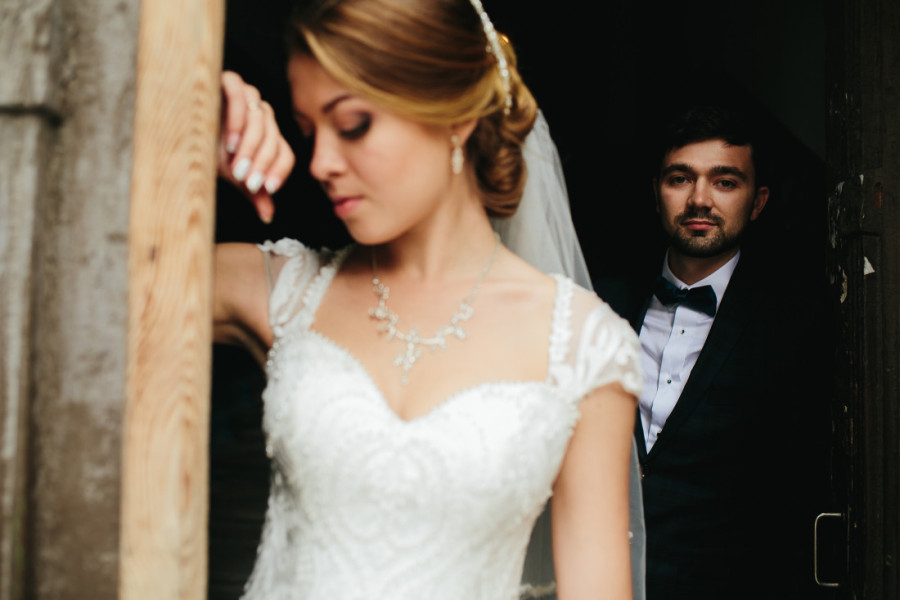 Šokantna venčanja koja se prepričavaju: Mladina sestra trudna sa mladoženjom, tajna porodica stiže u goste i braz blizanac pred oltarom