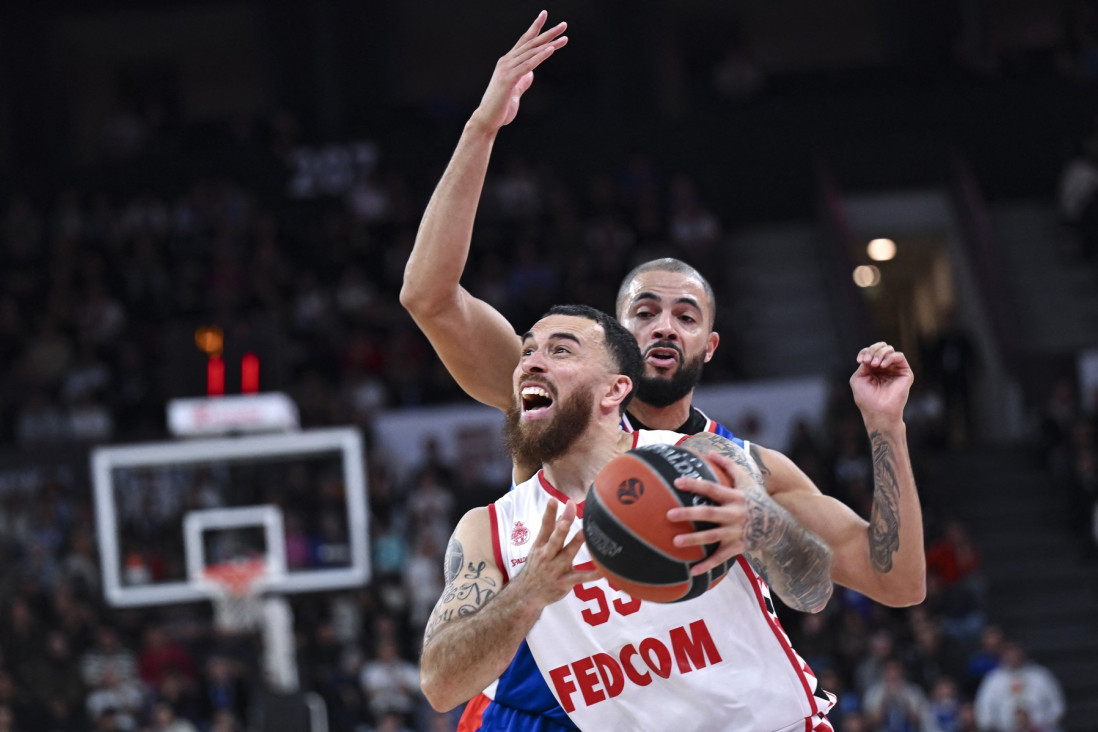 Monako za 10 minuta zbrisao Anadolu Efes u Istanbulu!