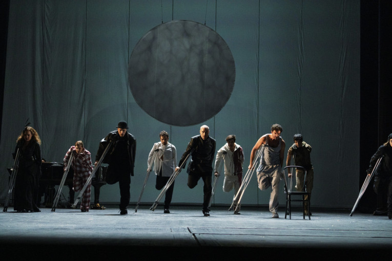 Dolazak đavola na godišnji bal demona: Premijera predstave "Majstor i Margarita" u Narodnom pozorištu (FOTO)