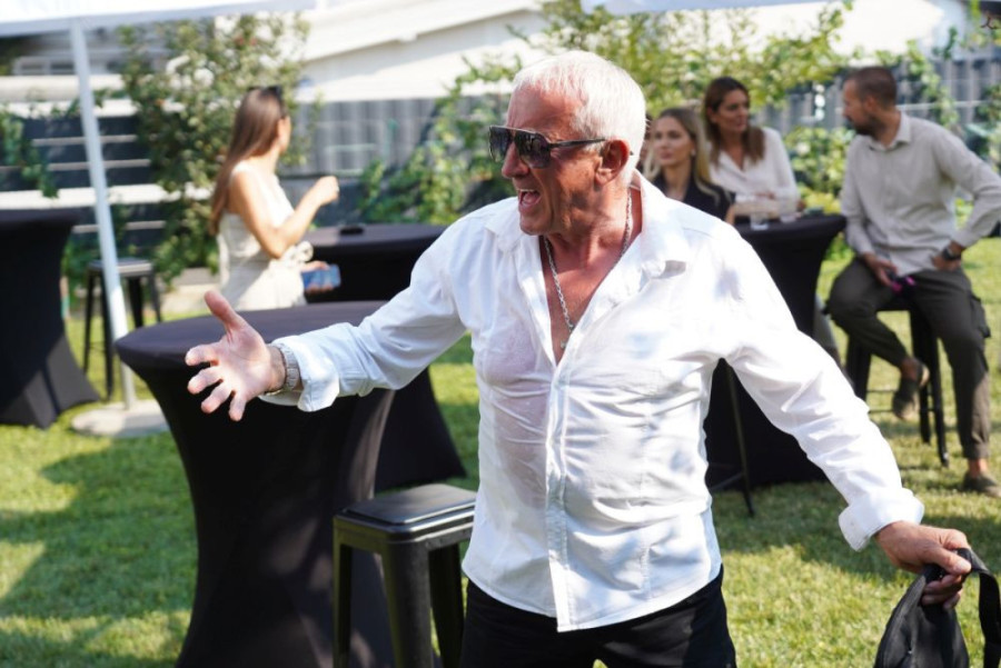 Ovako izgleda Čolin zet! Una pokazala 10 godina starijeg dečka, on je strasno ljubi (FOTO)