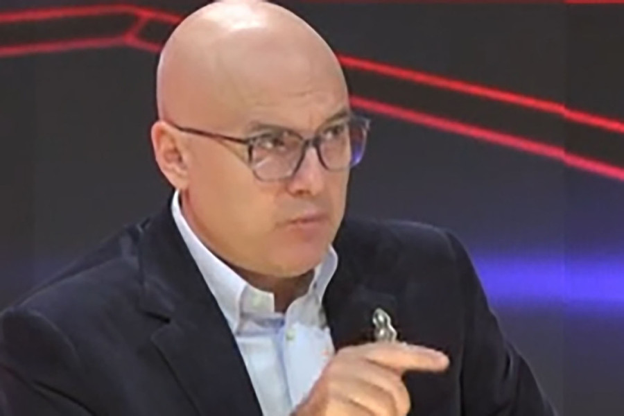 Premijer Vučević: Srbija posle ovih tragedija ne sme da stane, daljinski upravljač za proteste je u Đilasovim rukama!