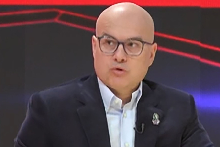 Premijer Vučević: Srbija posle ovih tragedija ne sme da stane, daljinski upravljač za proteste je u Đilasovim rukama!