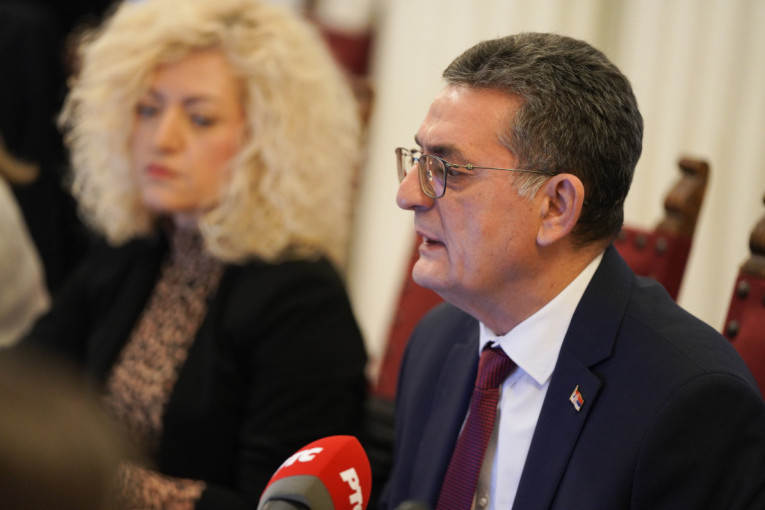 Odbor za finansije prihvatio set zakona, među kojima i o investicionim fondovima