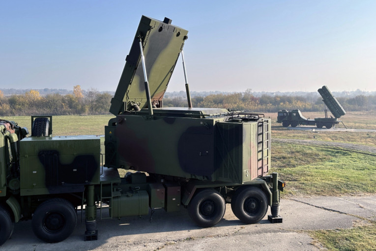 U toku realizacija redovne obuke borbenih posluga raketnog sistema FK-3 (FOTO)