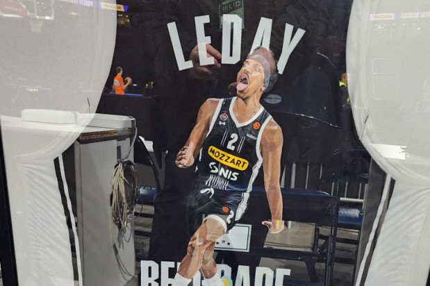 Partizan dobro pamti sve! Ovo je poklon za Zeka Ledeja! (FOTO)