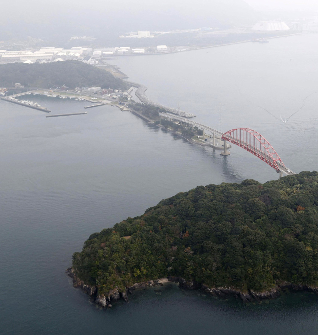 Sudarili se turistički i teretni brod kod Japana: Troje mrtvih, brod težak 19 tona potonuo
