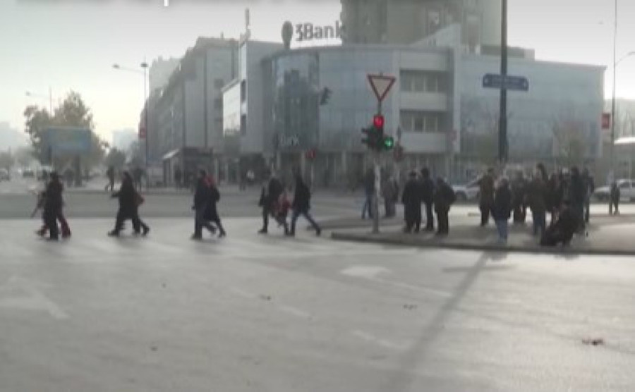 Novi Sad im je rekao ne: Protest opozicije puca po svim šavovima, šaka jada i danas blokira grad! (FOTO)