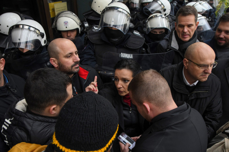 Sramotno! Napadnuta sutkinja Josifović u Novom Sadu, oglasilo se Udruženje sudija i tužilaca Srbije!