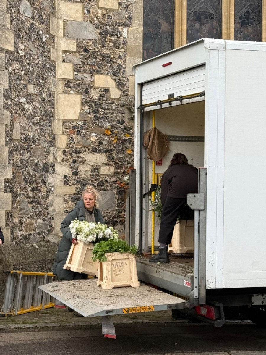 Poslednje pripreme za sahranu Lijama Pejna cepaju srce: Sve će se obaviti u krugu porodice i najbližih prijatelja (FOTO)