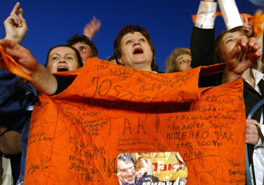 Sve se zakuvalo pre dve decenije: Sukob Rusije i Ukrajine počeo je Narandžastom revolucijom, posle nje ništa nije bilo isto