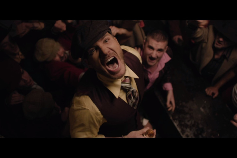 Saša Kovačević deli kadar sa ovom glumačkom legendom: Scene kao na filmu!