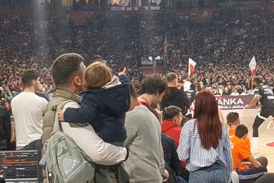 Nikola Rađen uhvaćen s naslednikom nakon razvoda: Sa sinom provodi vreme, od bivše žene ni traga