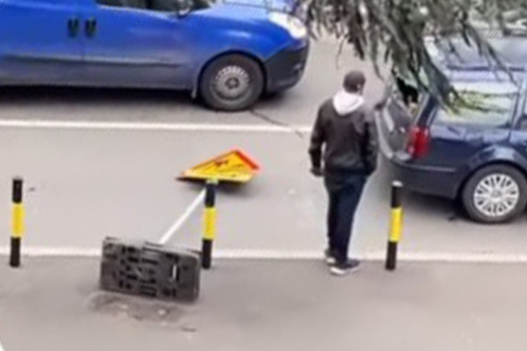 Vetar pravi haos po Beogradu! Skida delove krovova, obara saobraćajne znakove, oštećeno nekoliko automobila (VIDEO)