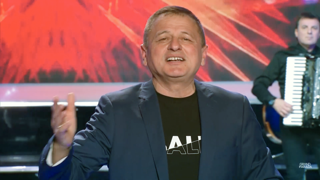 Pevač puca od sreće: Ponosno najavio da postaje deda!