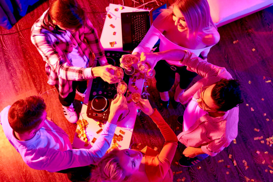 Od povoljnog izlaska do luksuza: Doček Nove godine u Beogradu košta i do 200 evra!