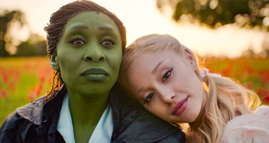 Emotivna objava Arijane Grande: Ne mogu da prestanem da plačem (FOTO/VIDEO)