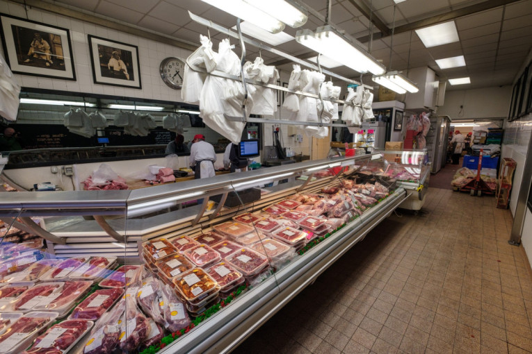 Brutalan napad u Lajpcigu: Iračanin (13) pretukao vozača autobusa do kome, i neće dobiti zatvor!