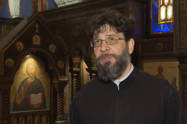 Da li se možete pričestiti ako ne postite ceo post? Saveti sveštenika koje svaki vernik treba da pročita (VIDEO)