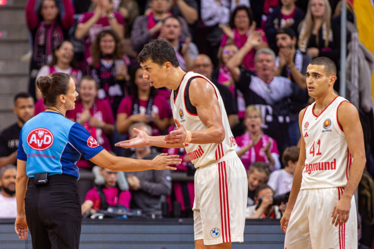 Bajern oslabljen protiv Zvezde: Bivši igrač Partizana napustio klub!