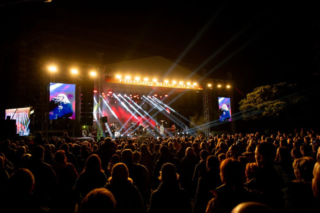 Herceg Novi će u 2025. godinu ući sa Cecom