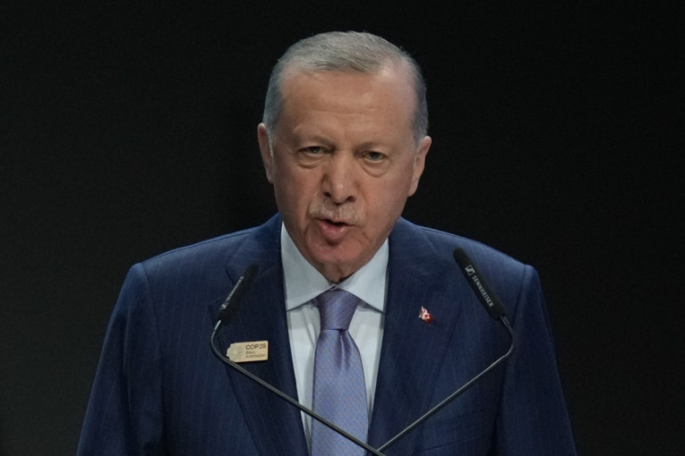 Oglasio se Erdogan: Turska neće tolerisati nerede, borićemo se protiv nasilja na ulicama