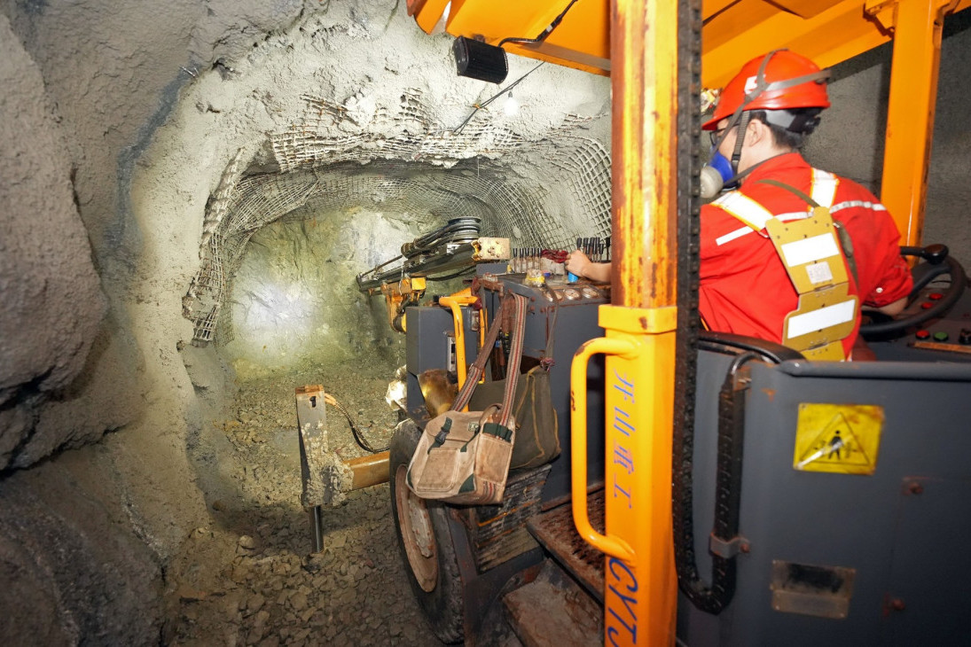 Voz bez mašinovođe saobraća na redovnoj liniji! "Editom" upravlja veštačka inteligencija (VIDEO)