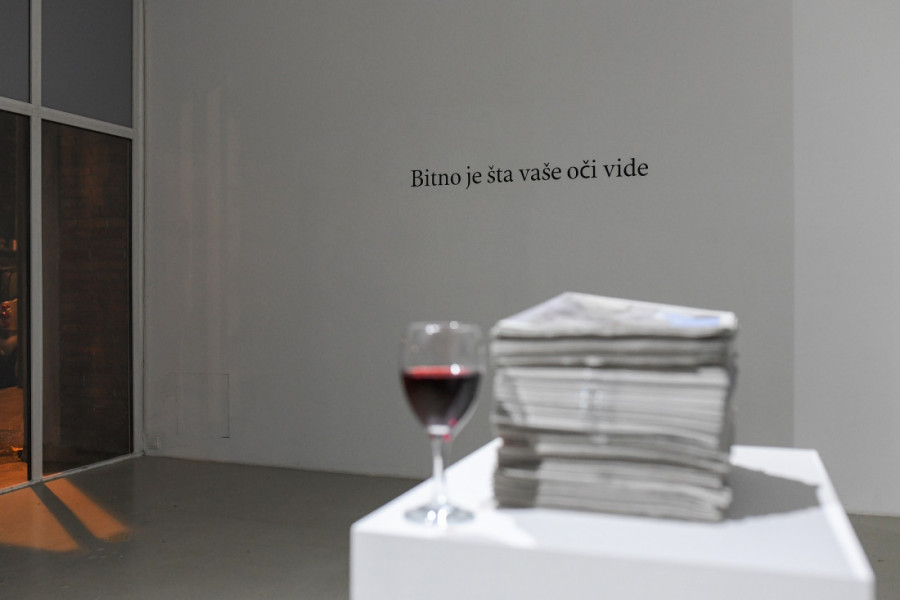 "Bitno je šta vaše oči vide": Izložba slovenačkog fotografa na kojoj su posetioci izloženi optičkoj igri (FOTO)