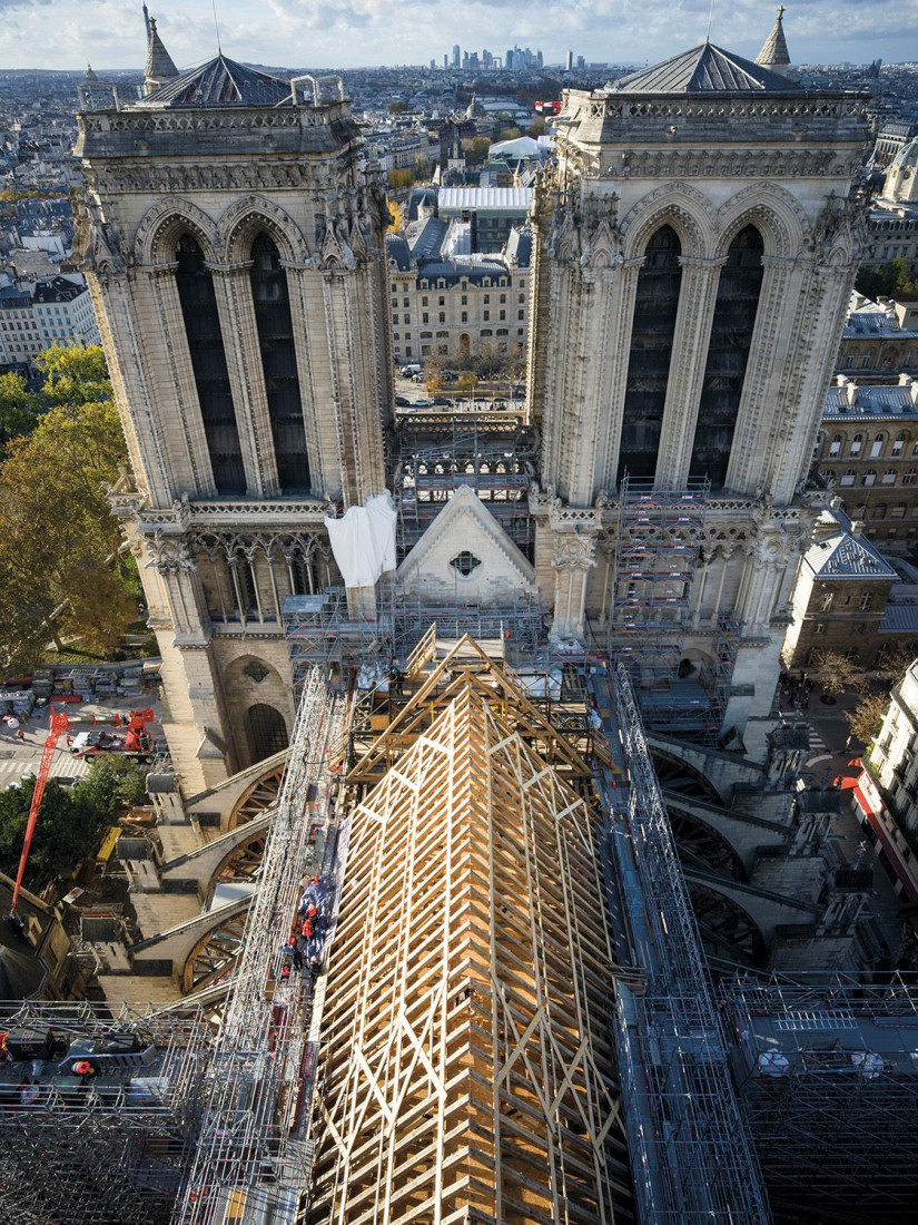 Nakon stravičnog požara Notr Dam je obnovljen, a svečano otvaranje  biće obeleženo i u Srbiji:  Evo kako (FOTO/VIDEO)