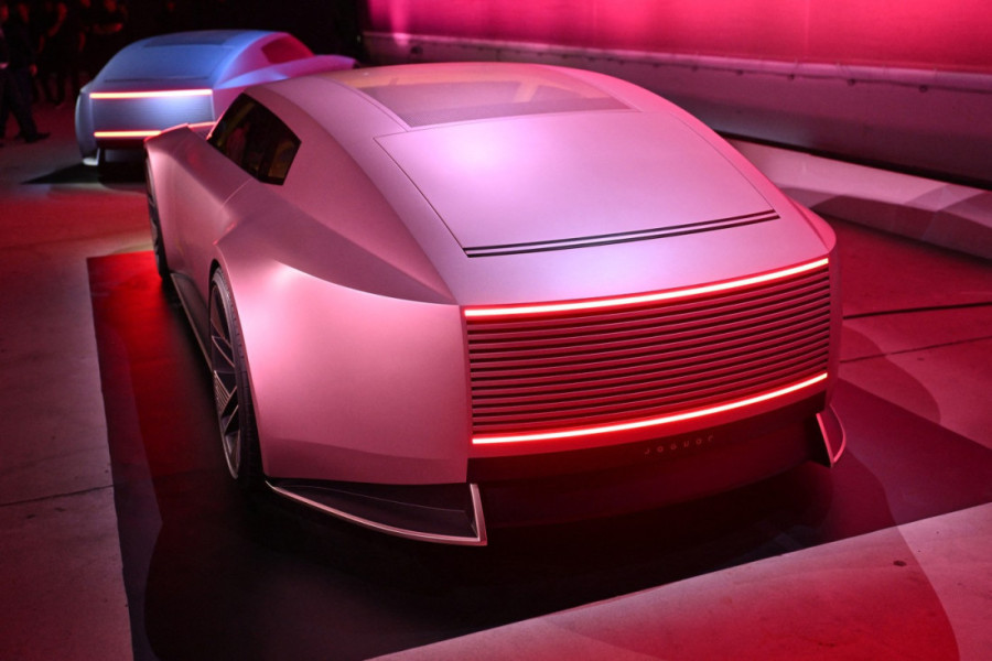 "Jaguar je zvanično umro" - rečenica koja savršeno opisuje reakcije na predstavljanje novog Type 00 električnog automobila