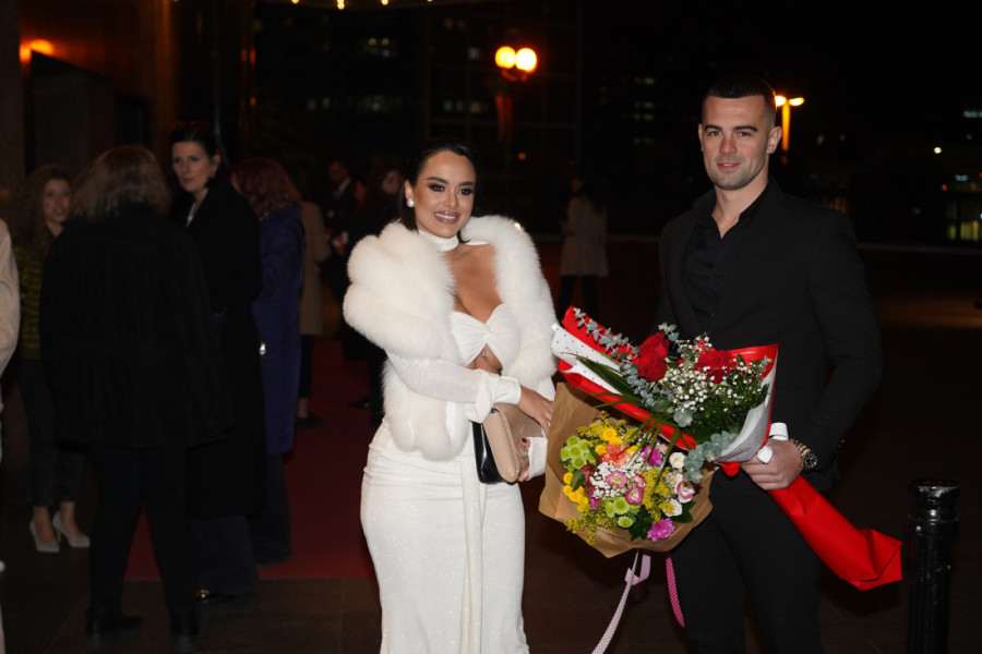 "Svi bi da zavire u moj zdravstveni karton!" Tijana Em otkrila da pije tablete, evo s čim se bori