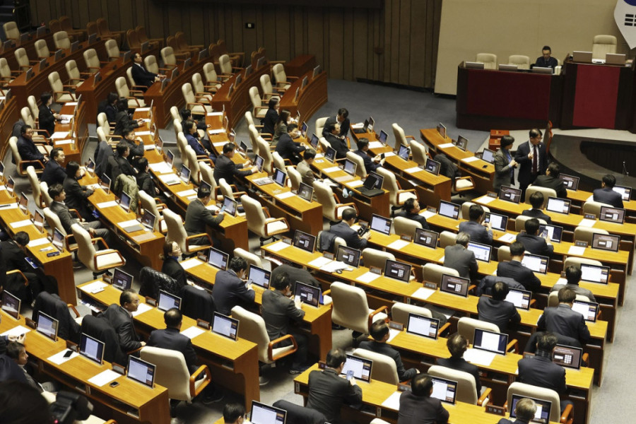 Glasanje za opoziv u Južnoj Koreji propalo za 5 glasova, opozicija najavjuje novi impičment