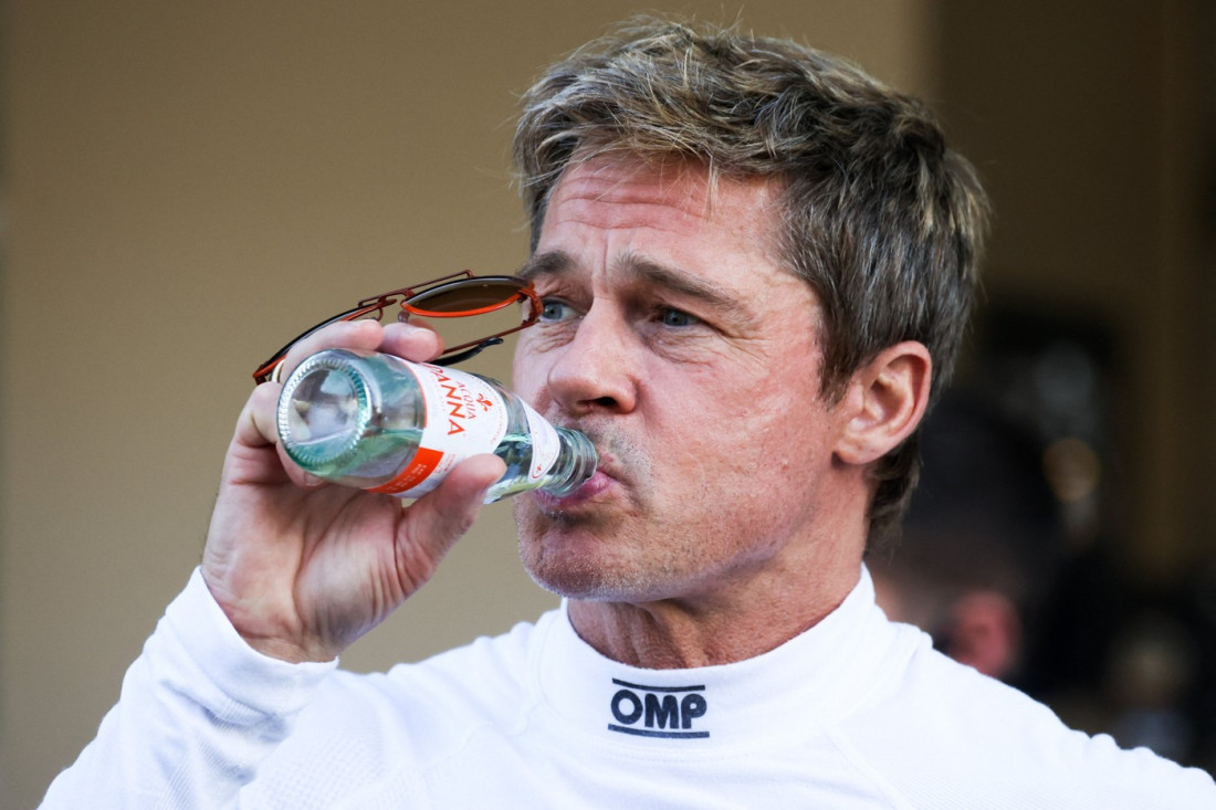 Bred Pit zbunio sve: Šta on radi ovde ponovo? (FOTO/VIDEO)