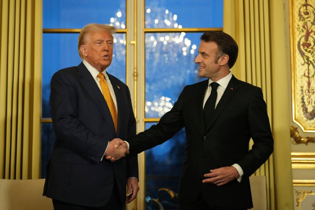 Makron dočekao Trampa u Jelisejskoj palati, razgovaraće o geopolitičkoj nestabilnosti (VIDEO)