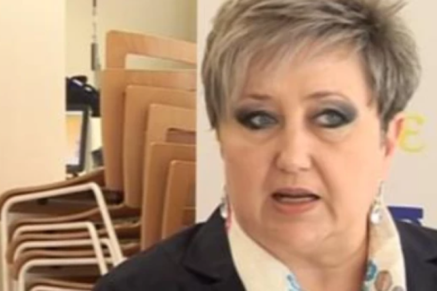 Politizacija do maksimuma! Unuk Baneta "Banane" i dekanke iz Niša vodi fizički blokadu gimnazije "9. maj"