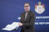 Opozicija ima novi zahtev! Vučić jeste objavio dokumentaciju o nadstrešnici, ali ne znaju da je tumače! (VIDEO)