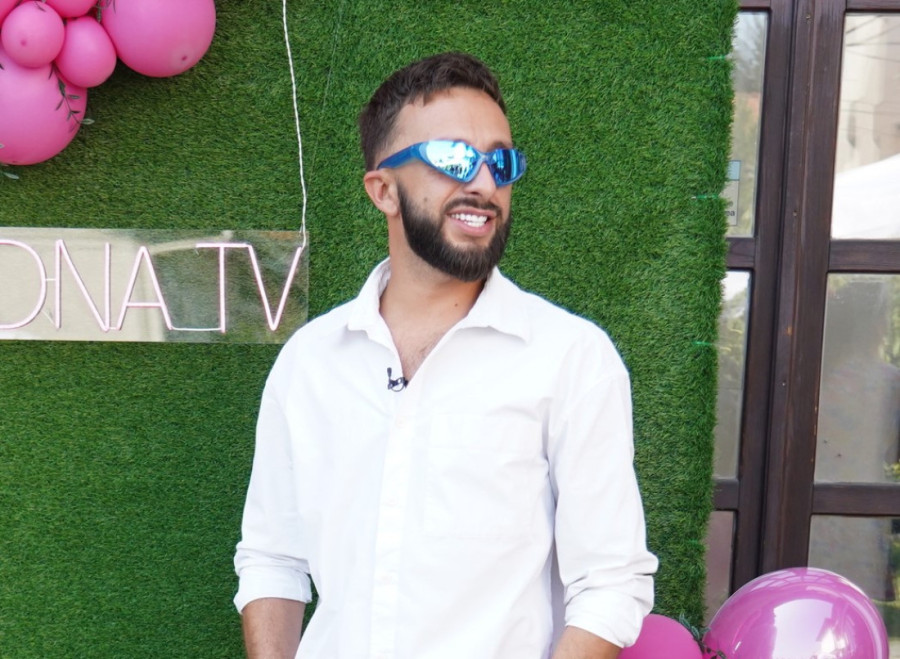 Zadrugarka se predstavljala kao Darko Tanasijević dok se dopisivala s ovim momkom: Voditelj ništa nije znao!