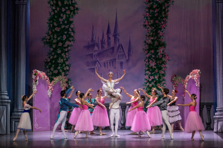 Zbog ogromnog interesovanja dodatni termin za balet "Krcko Oraščić": Budite deo čarobne zimske bajke (FOTO)